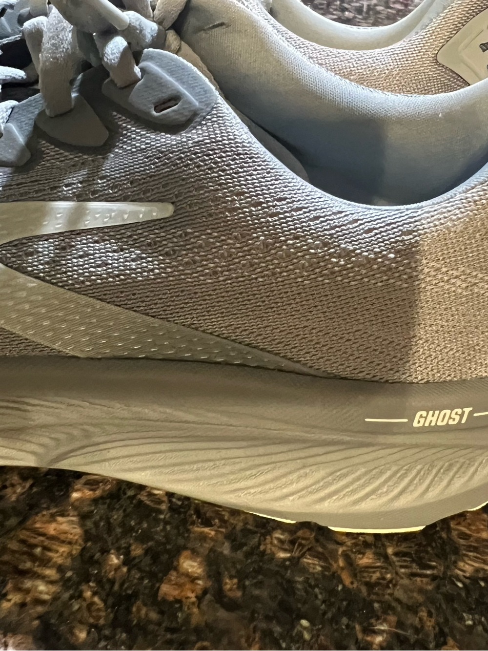 Brooks Ghost Men's Running Sneakers - Light Gray